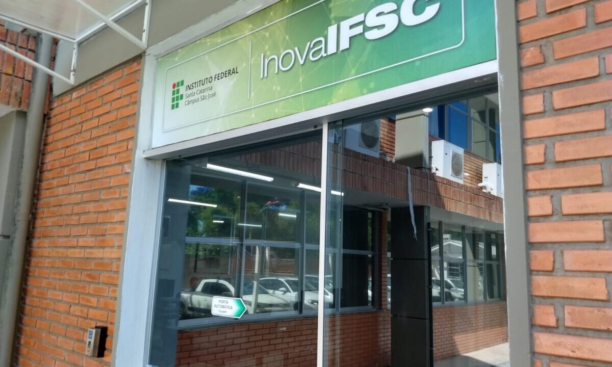 Imagem do Curso de Inteligência Artificial na Educação no IFSC São José