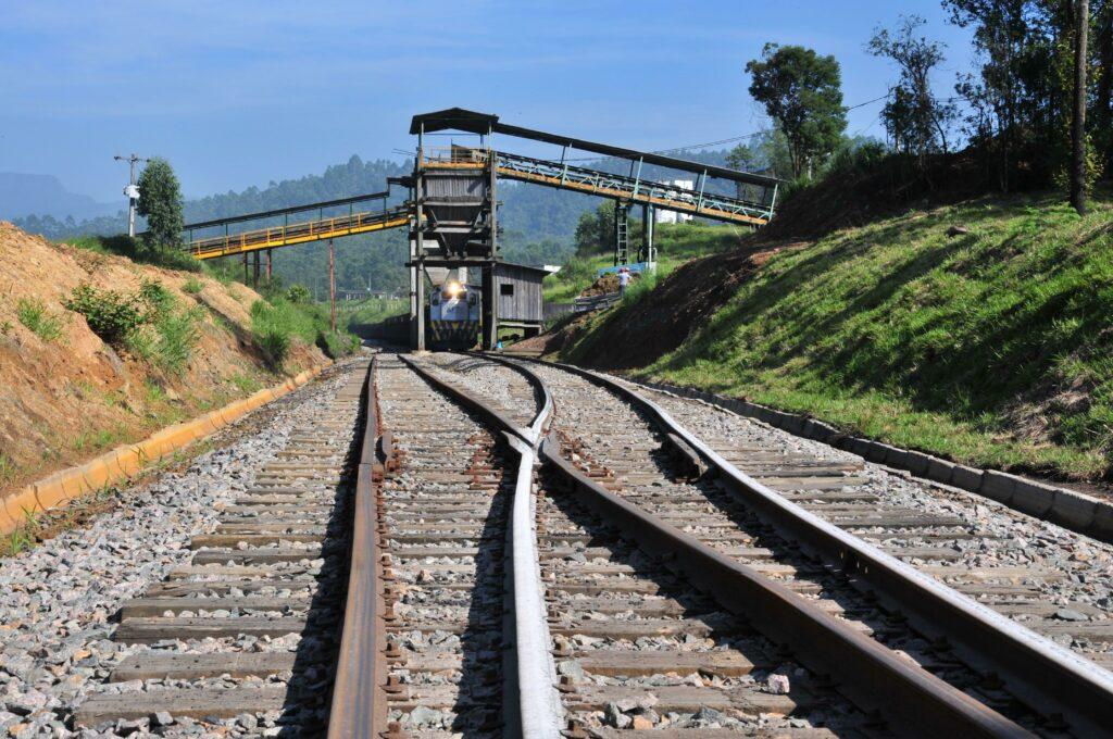 Imagem representativa da Lei de Ferrovias de Santa Catarina