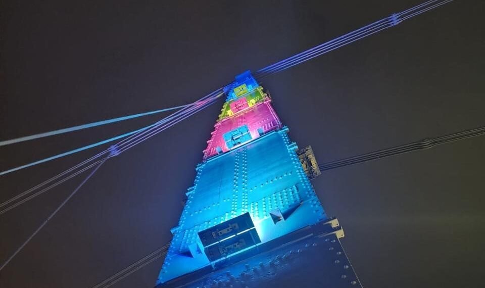 Iluminação da Ponte Hercílio Luz no Carnaval de Florianópolis