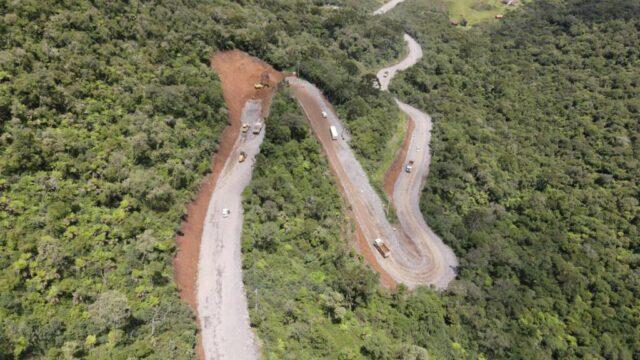 Obras na Serra do Corvo Branco