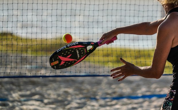 Evento de Beach Tennis em São José