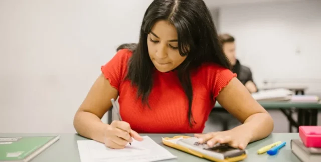 curso gratuito UFSC matemática cálculo física em Florianópolis
