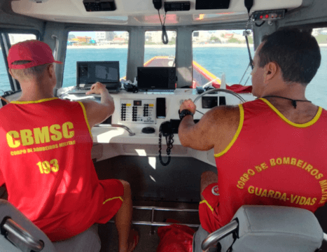 Adolescente desaparecido na Praia dos Ingleses em Florianópolis