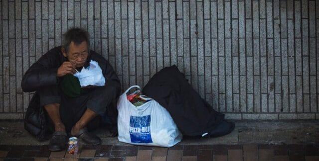 Atendimento a pessoas em situação de rua em Florianópolis
