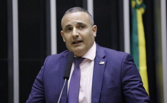 Bloqueador de Sinal de Celular em Presídio