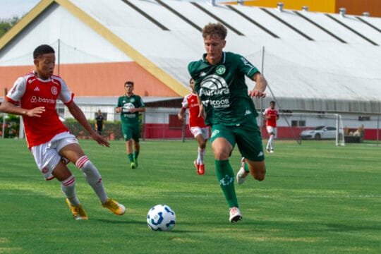 Logo do confronto Chapecoense vs Internacional-RS na Copa do Brasil Sub-17