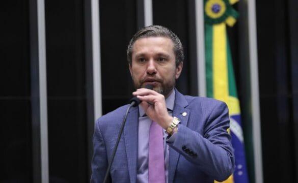 Elevador em condomínio residencial