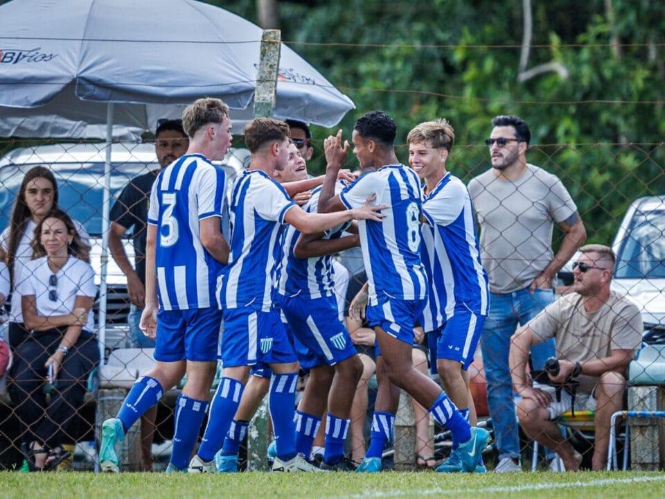 Equipes de base do Avaí celebram vitórias no Campeonato Catarinense
