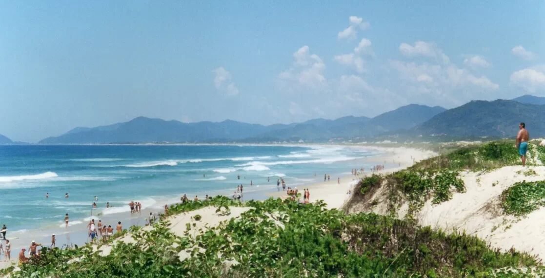 Estabelecimento comercial na Praia da Joaquina