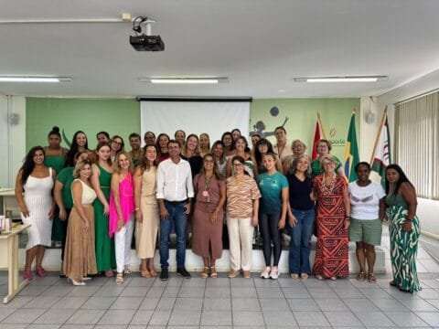 Colaboradoras e presidente da Fesporte durante celebração do Dia Internacional da Mulher