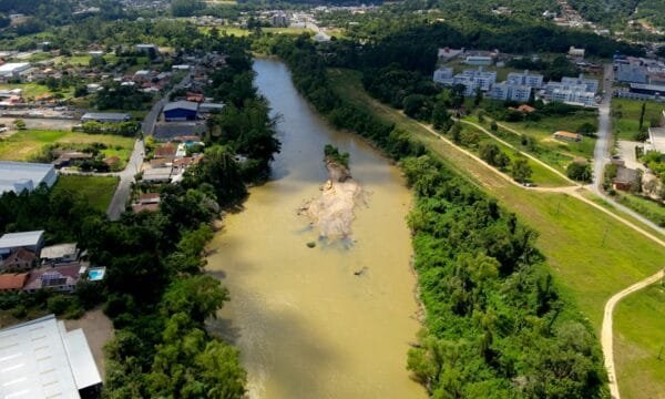 Intervenções nos rios de Rio do Sul para minimizar impactos das enchentes