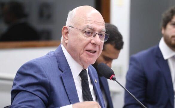 Deputados discutem produção de combustíveis marítimos