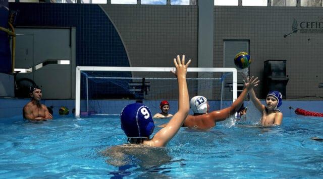 Palestra sobre Projeto Natação e Polo Aquático para Todos em Coqueiros