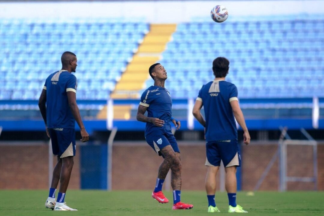 Avaí treino intenso