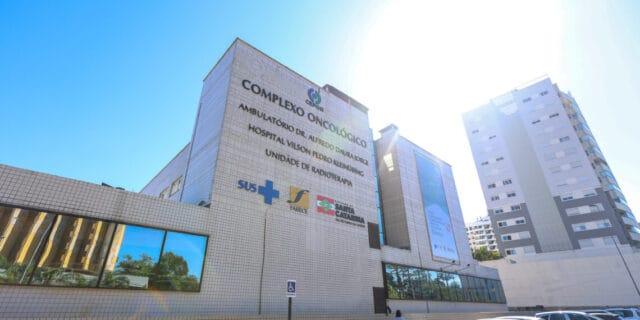 Vagas de médico, nutricionista e analista administrativo