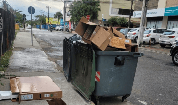 Vereadores discutem problemas na coleta de lixo em Palhoça