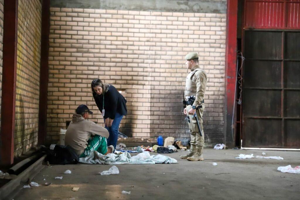 Ação de abordagem a pessoas em situação de rua