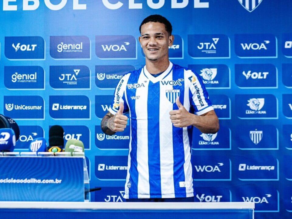 Imagem do treinamento do Avaí na Ressacada