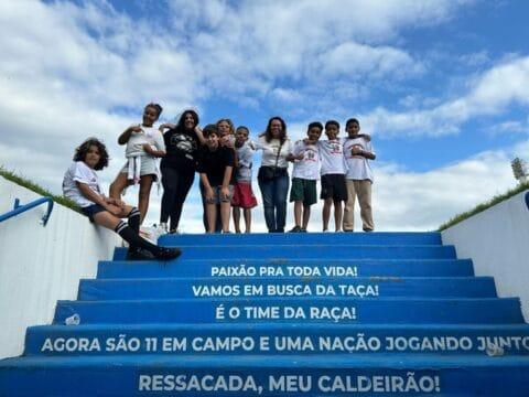 Crianças do CEVAHUMOS visitam a Ressacada