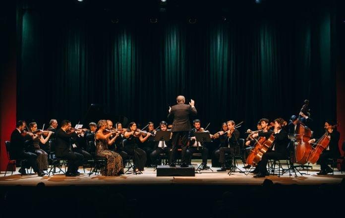 Concerto da Camerata Florianópolis apresentando o Requiem de Mozart na Sexta-Feira Santa