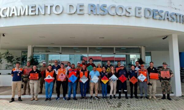 Profissionais capacitados para gestão de emergências com produtos perigosos em SC