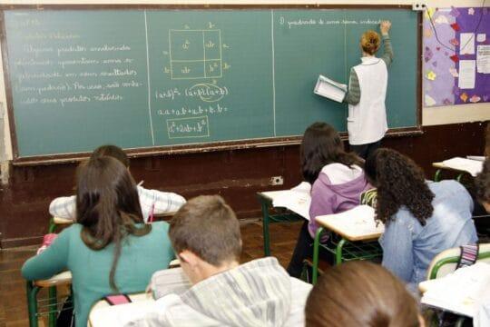 Comissão de Educação - Descumprimento do Piso Salarial dos Professores