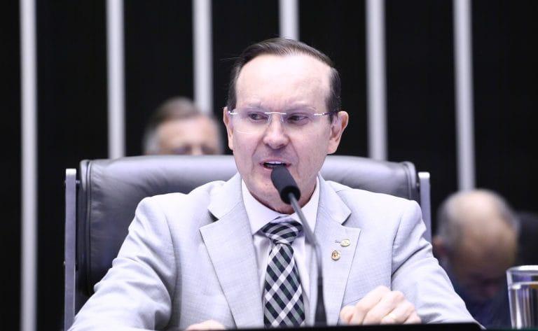 Imagem representativa do Fundo Nacional de Meio Ambiente financiando produção sustentável de alimentos e rações