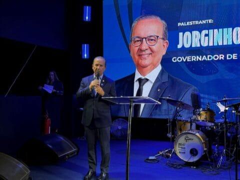 Governador Jorginho Mello participando da posse da Frente Parlamentar do Livre Mercado em Brasília