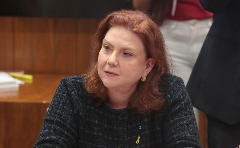 Projeto de Lei Complementar 220/24 - IPVA para saúde nos municípios