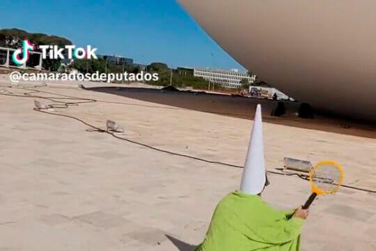 Imagem do vídeo 'Mago Ensinador' da Câmara dos Deputados no TikTok