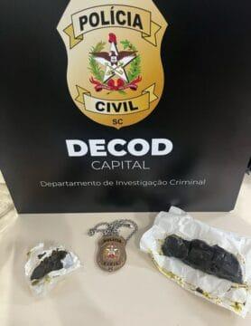 Apreensão de haxixe em operação da DECOD em Florianópolis