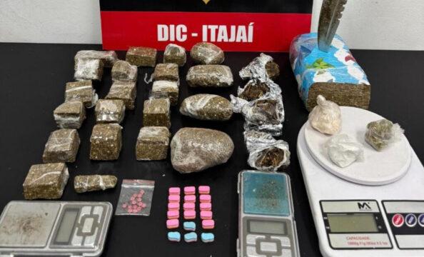 Operação policial contra tráfico de drogas em Itajaí