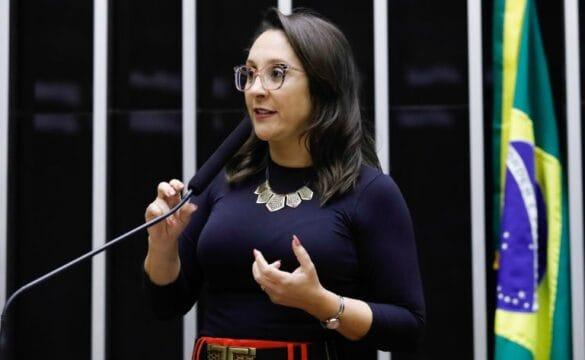 Pessoas com autismo em ambiente de trabalho inclusivo