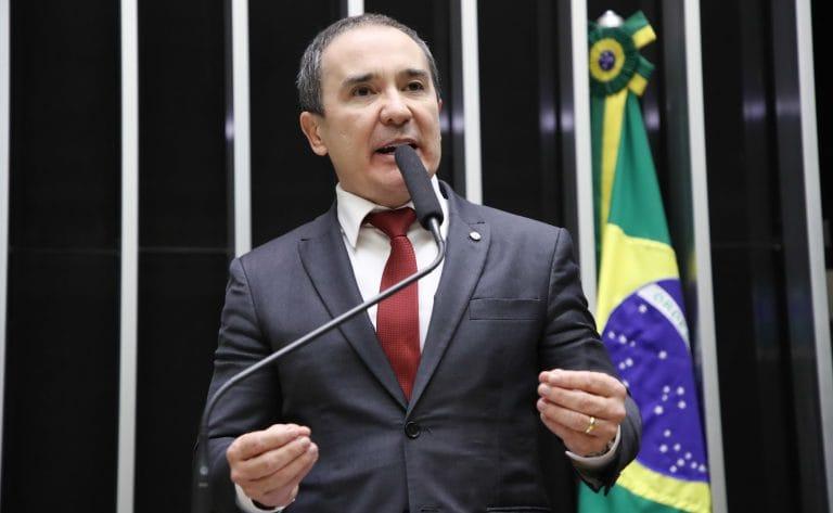 Imagem representativa de prisão preventiva nos crimes sexuais por parentes contra menores