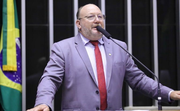 Imagem de um produtor familiar participando do Programa de Aquisição de Alimentos