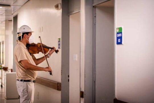 Música nos Hospitais - Matheus Gadelha
