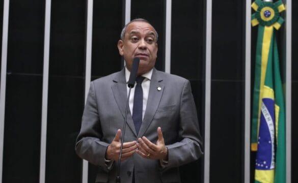 Recursos do pré-sal para qualificação profissional
