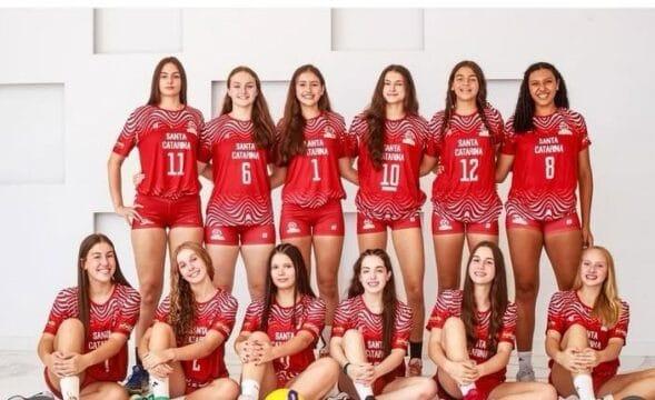 Título: Seleção catarinense de vôlei sub-16 feminino - Campeã Brasileira