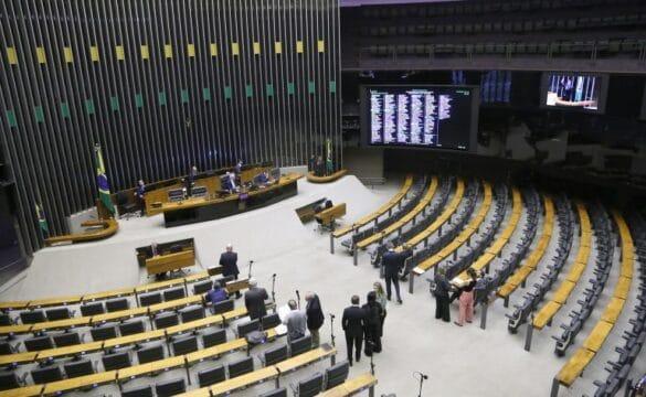 Plenário da Câmara durante sessão legislativa