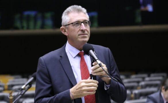 Projeto de Lei Complementar 7/25 - Entenda os benefícicios para sindicatos