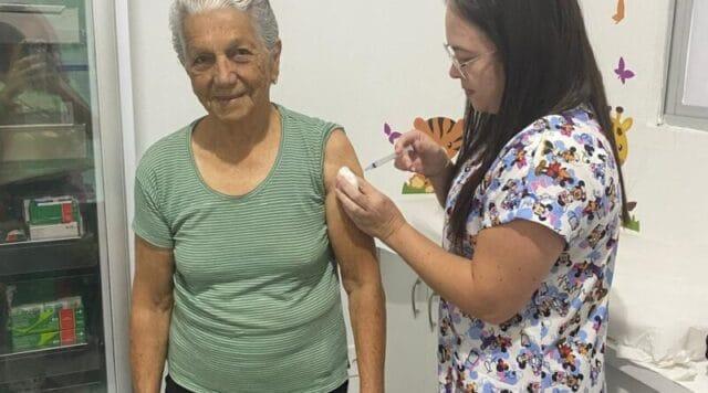 Vacinação contra a gripe