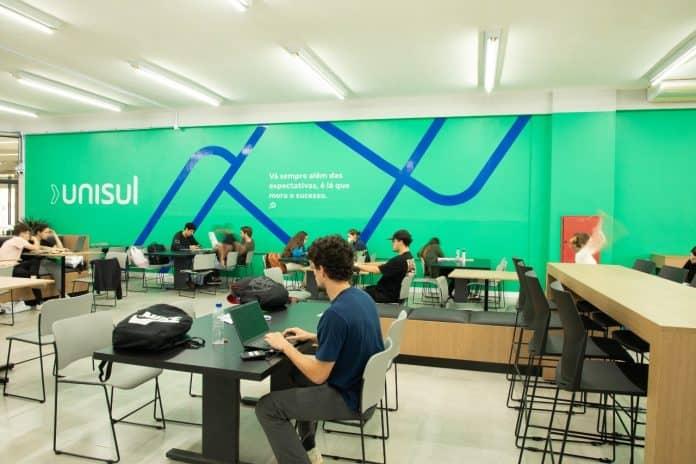 Inscrições abertas para o vestibular UniSul 2025 com bolsas de estudo