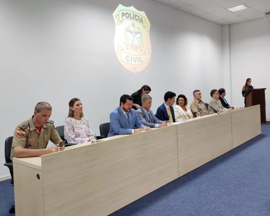 Viatura semiblindada da Polícia Civil de Santa Catarina