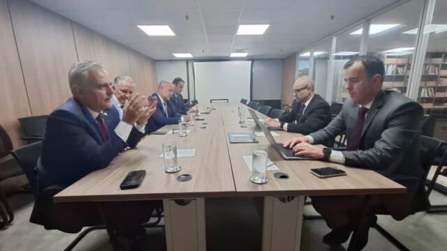 Aeroporto de Correia Pinto - Investimentos e Desenvolvimento