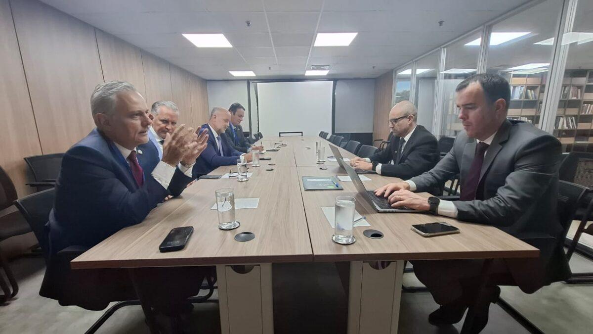 Aeroporto de Correia Pinto - Investimentos e Desenvolvimento