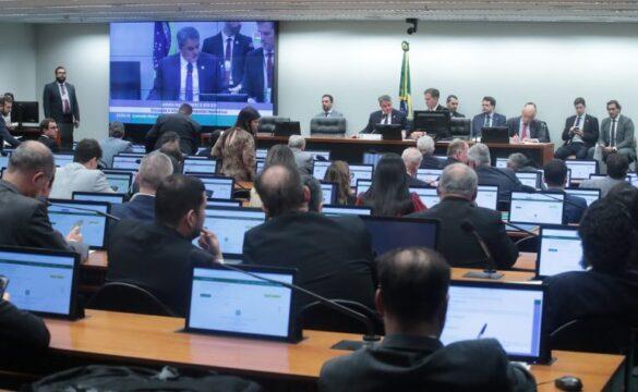 Projeto da LDO 2026 - Análise das propostas de ajuste fiscal e emendas parlamentares
