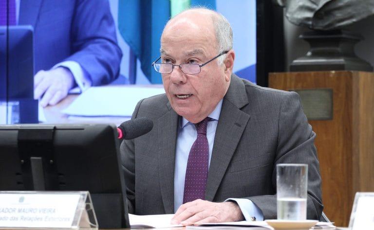 Asilo a ex-primeira dama do Peru