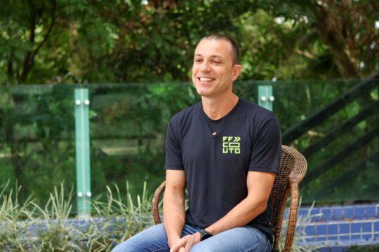 Atleta participando do Ironman Brasil após transplante renal em SC