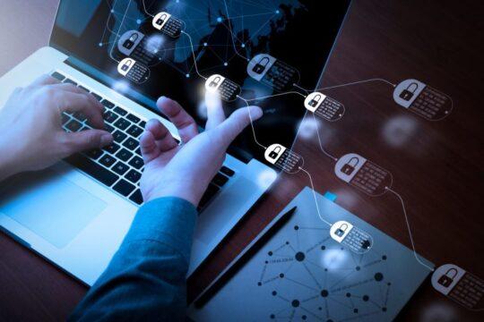 Plataformas digitais e proteção de dados pessoais