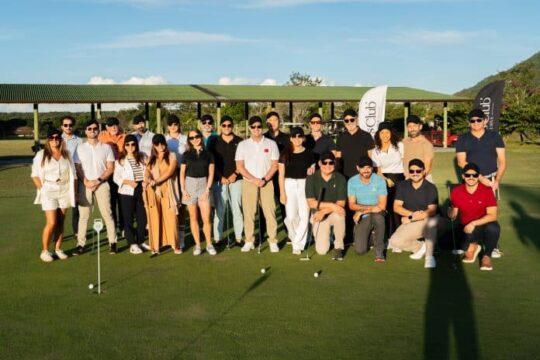 Empresários catarinenses praticando golfe